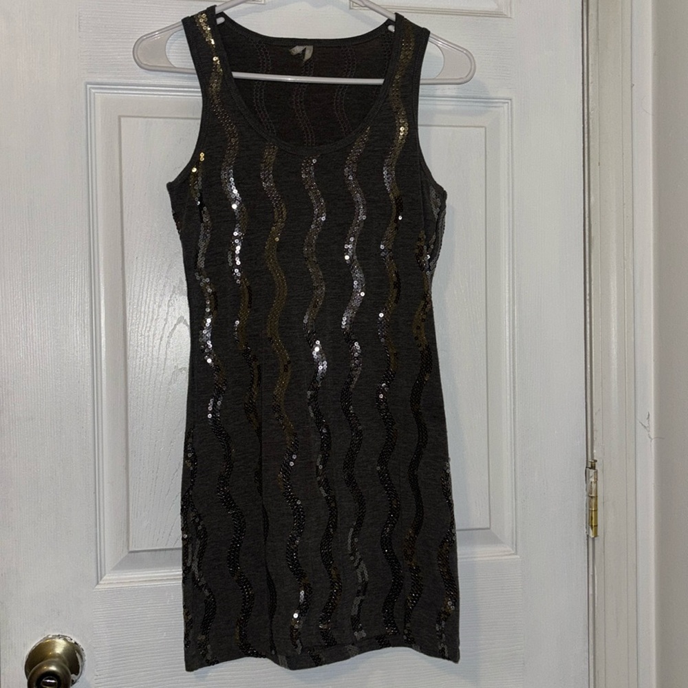 Grey dress with sequins